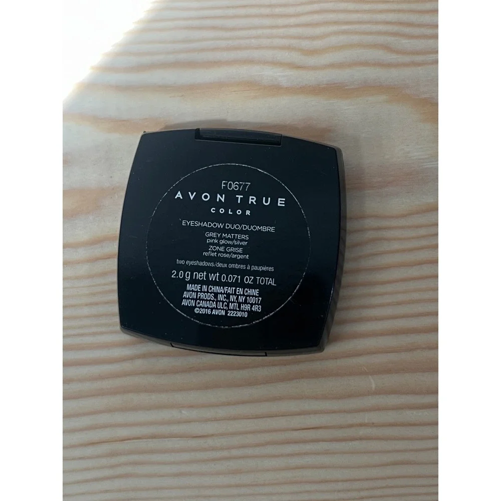 Avon True Color Eyeshadow Duo Grey Matters Pink Glow Silver F0677 Compact